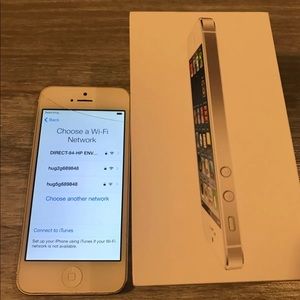 iPhone 5 16GB Unlocked